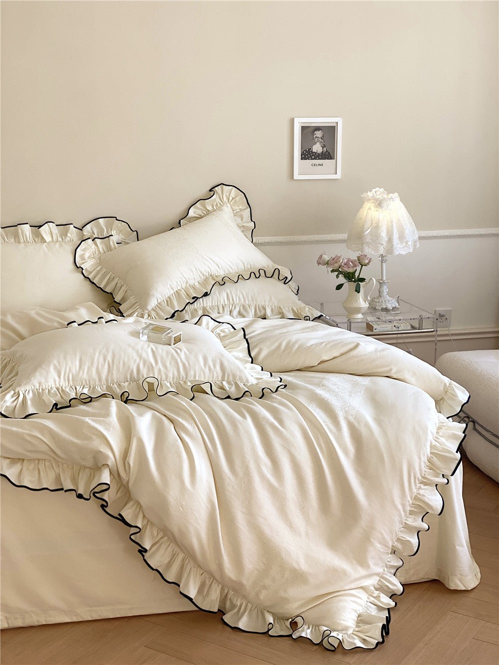 Silky Ruffle Pillowcases
